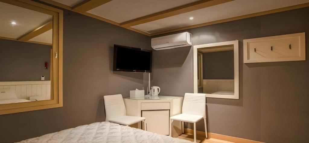 Sinyoung Motel Seoul Exterior foto